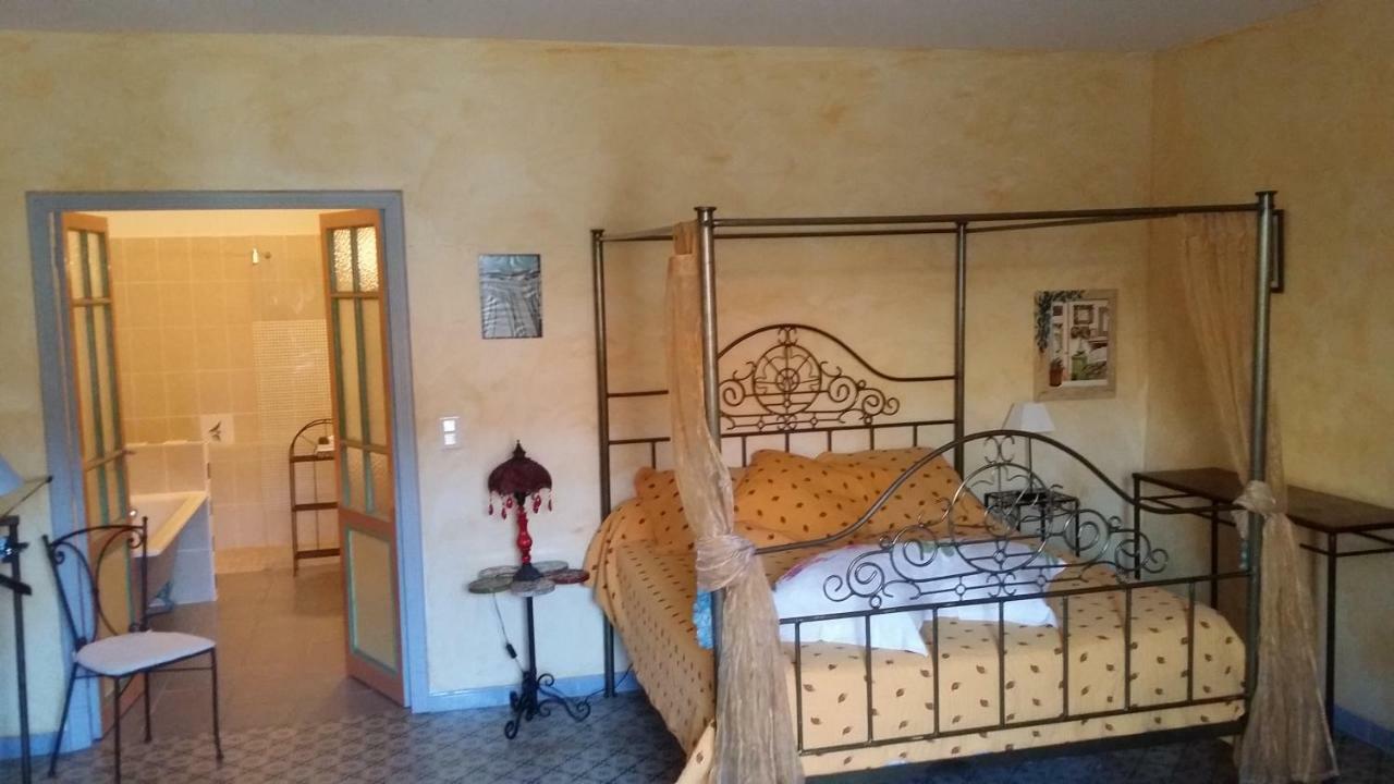 Hotel La Maison De Josepha Ferrals-lès-Corbières Esterno foto